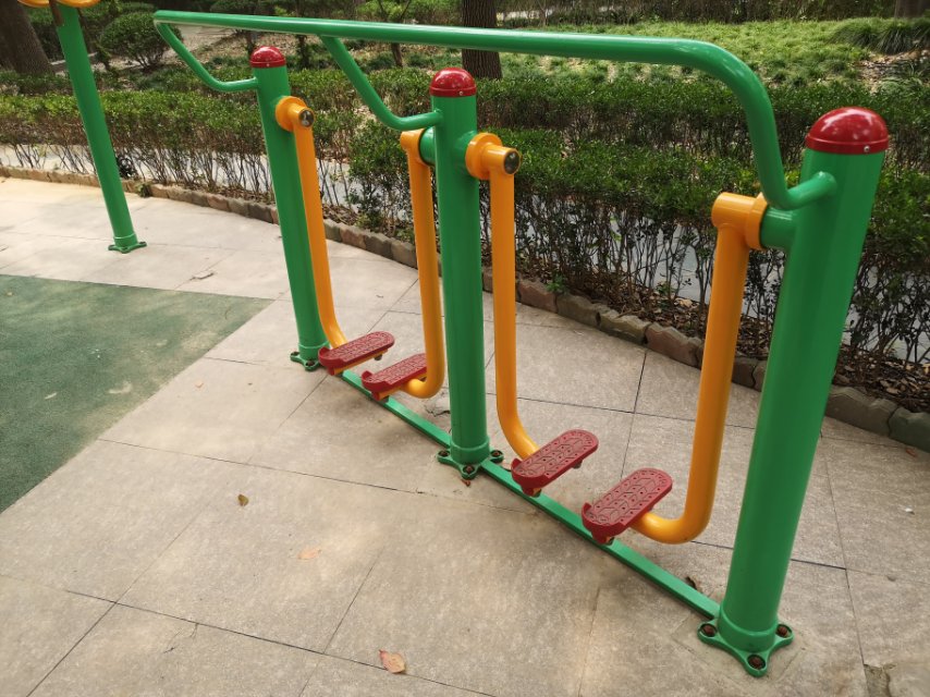 兩聯(lián)漫步機(jī)