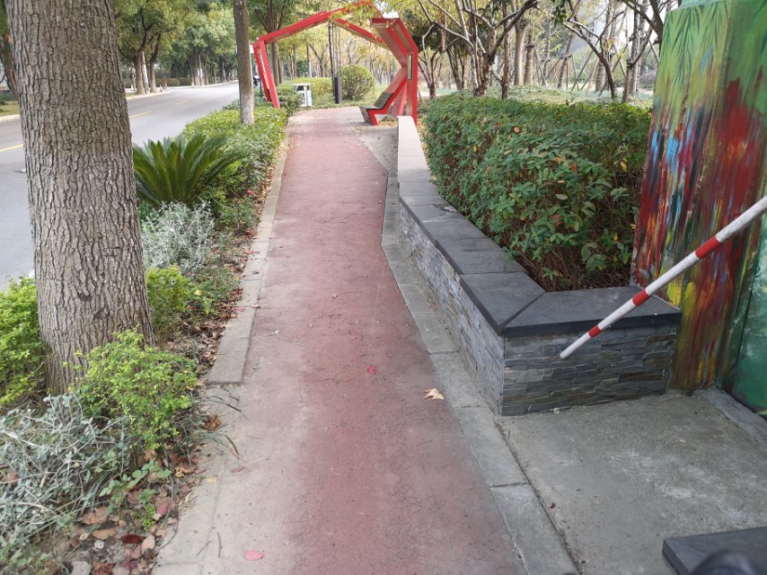 靜安區(qū)彭浦新村街道第三居委會健身點（聞喜路806弄二）