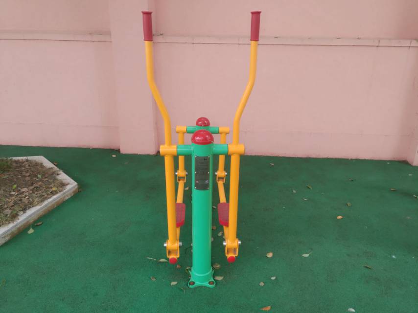 平步機(jī) 平步機(jī)