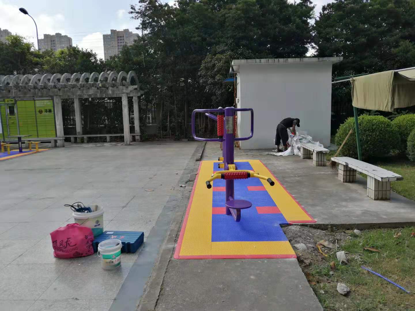 花園浜西區(qū)市民益智健身點(diǎn)