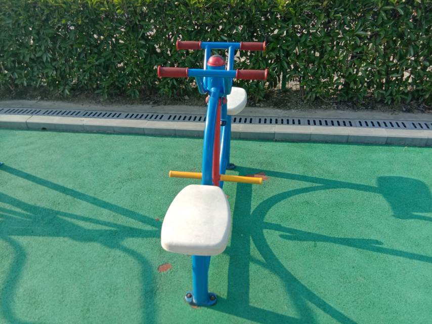 雙人蹬腿器 雙人蹬腿器