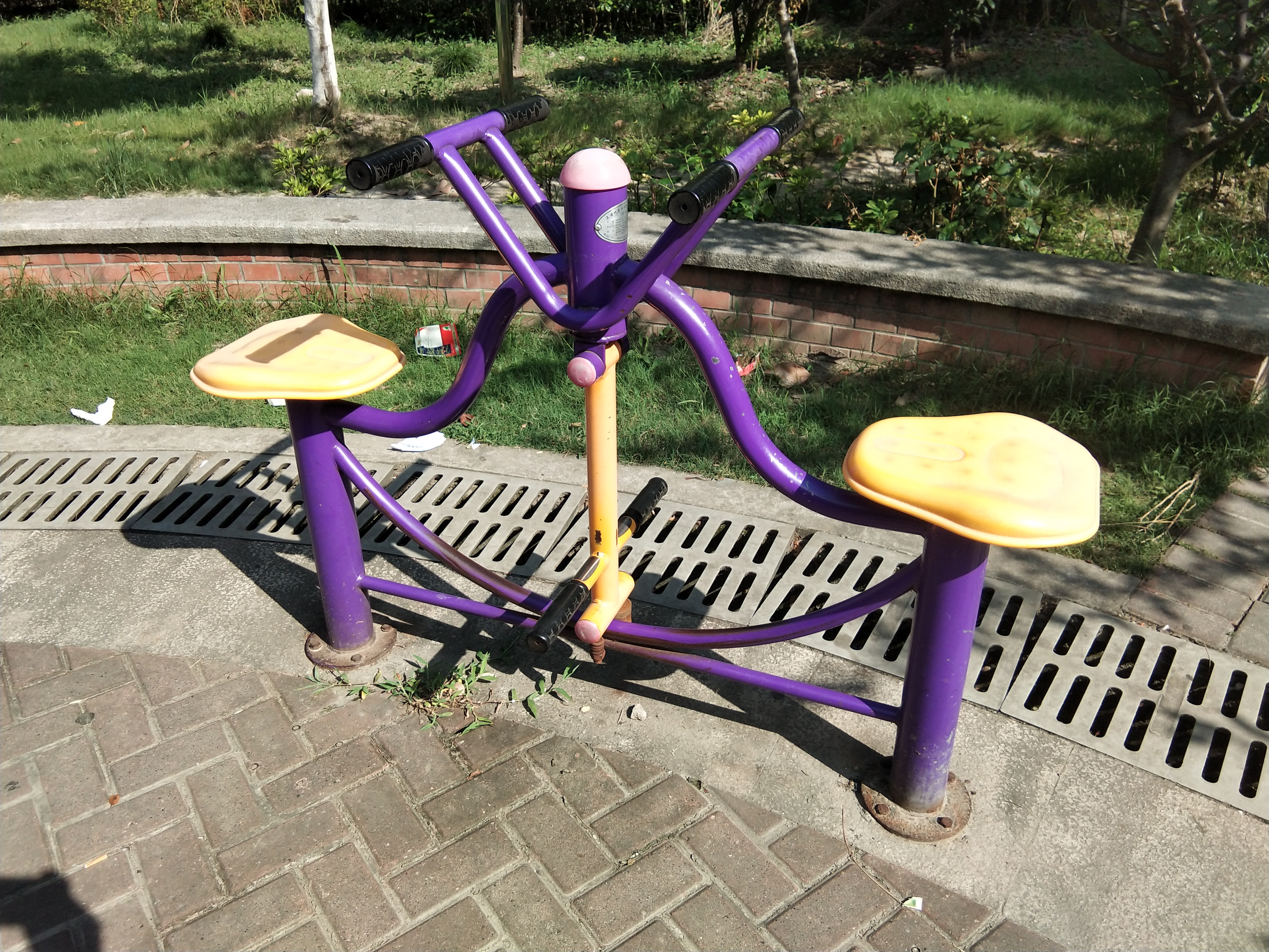 下肢訓(xùn)練器