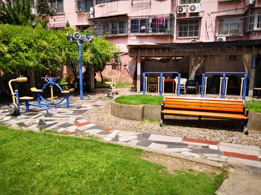 航華二村四居委健身苑點(diǎn)B