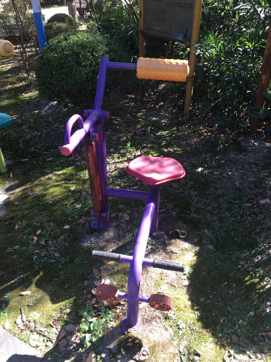 腹背鍛煉器 腹背鍛煉器