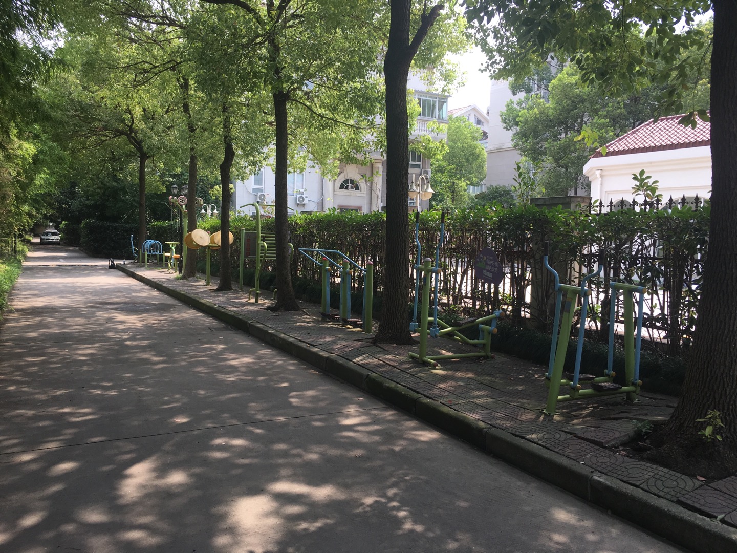 金斯居委金斯花園健身點(diǎn)