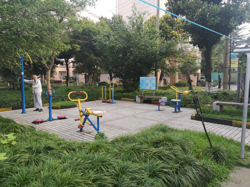 雙柏新村居委健身點(diǎn)D