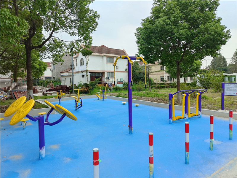 嘉新小區(qū)(南區(qū))市民益智健身點