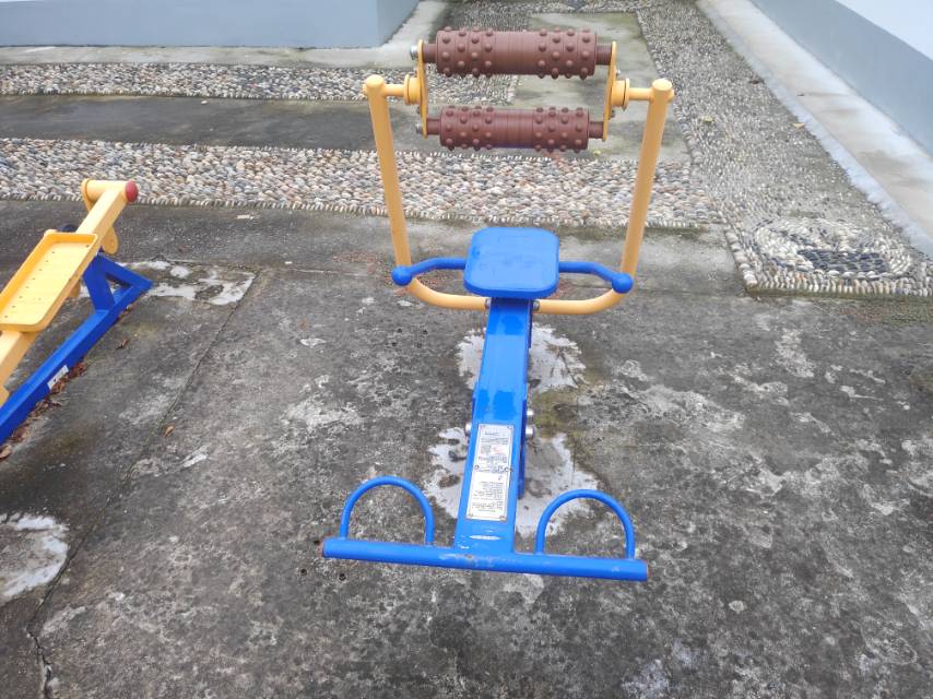 腹背屈伸訓練器 腹背屈伸訓練器