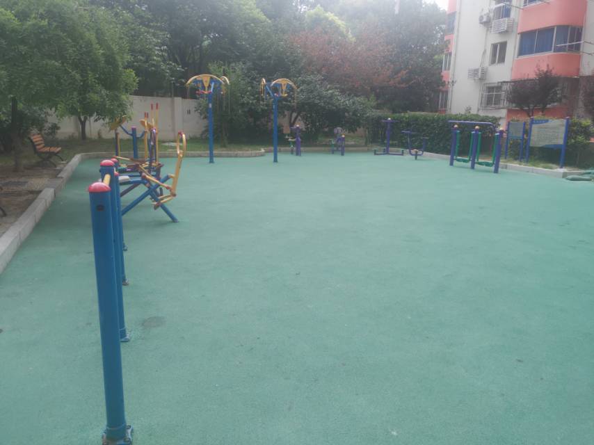 航華一村七居委A健身苑點（華菁）