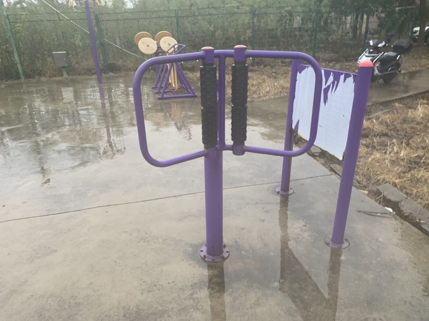 背部按摩器 背部按摩器