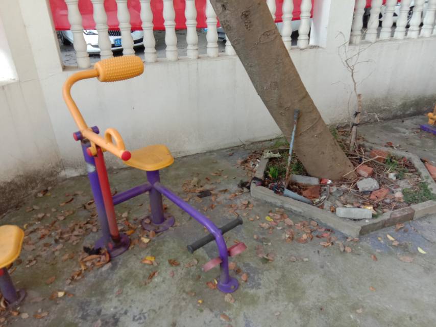 腹背訓(xùn)練器