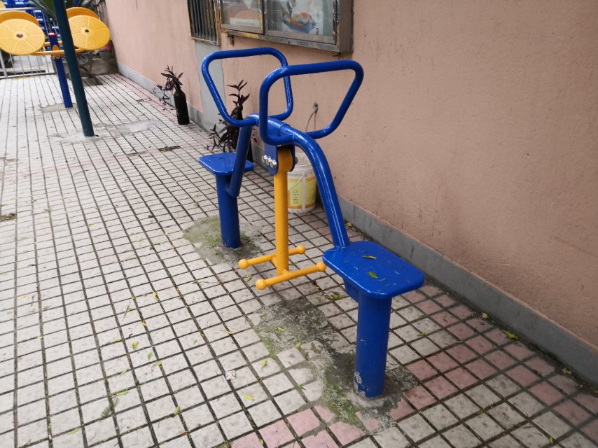 上下肢訓(xùn)練器 上下肢訓(xùn)練器