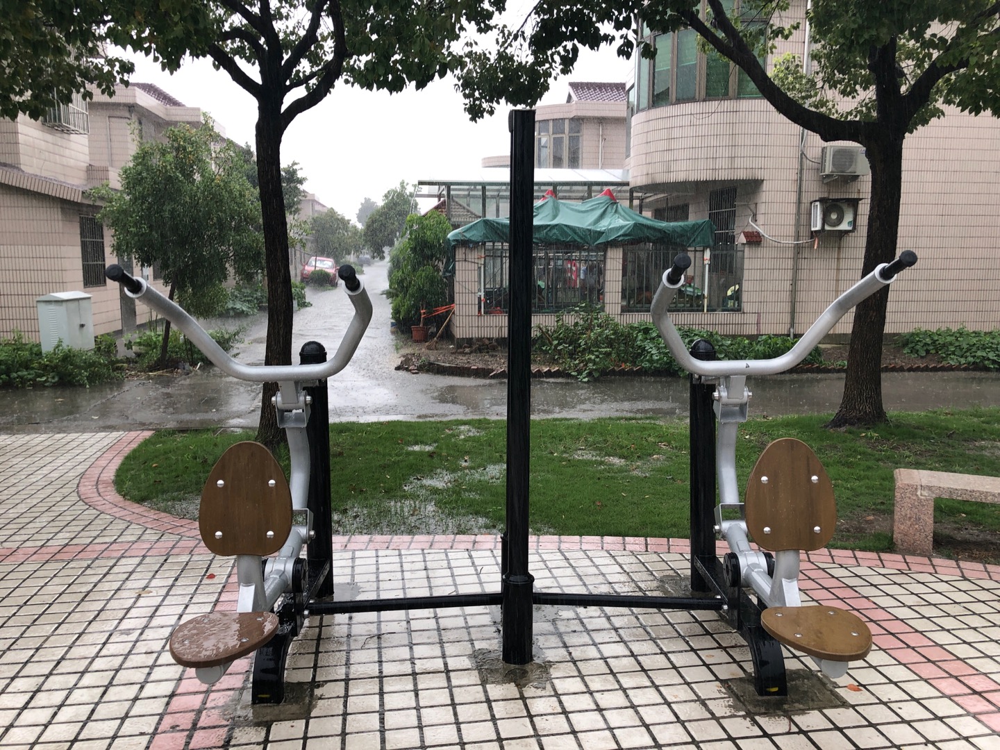 自重式高拉訓(xùn)練器 自重式高拉訓(xùn)練器