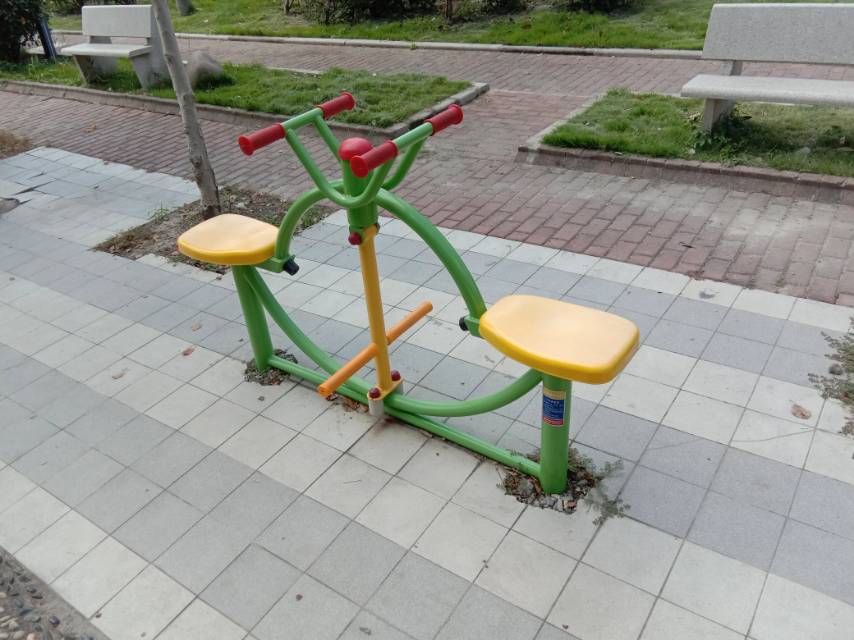 下肢康復(fù)器