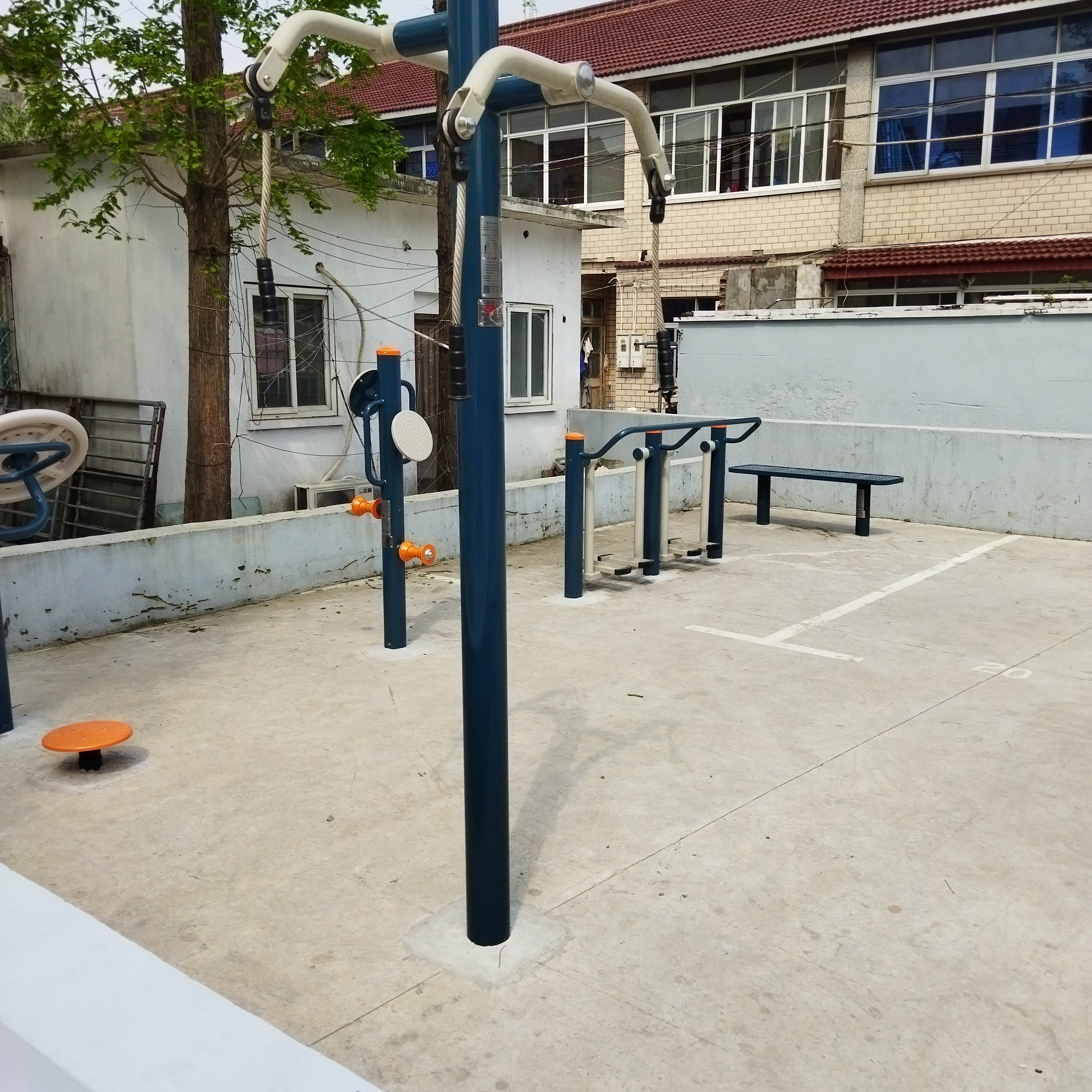 翠竹苑居委健身點1