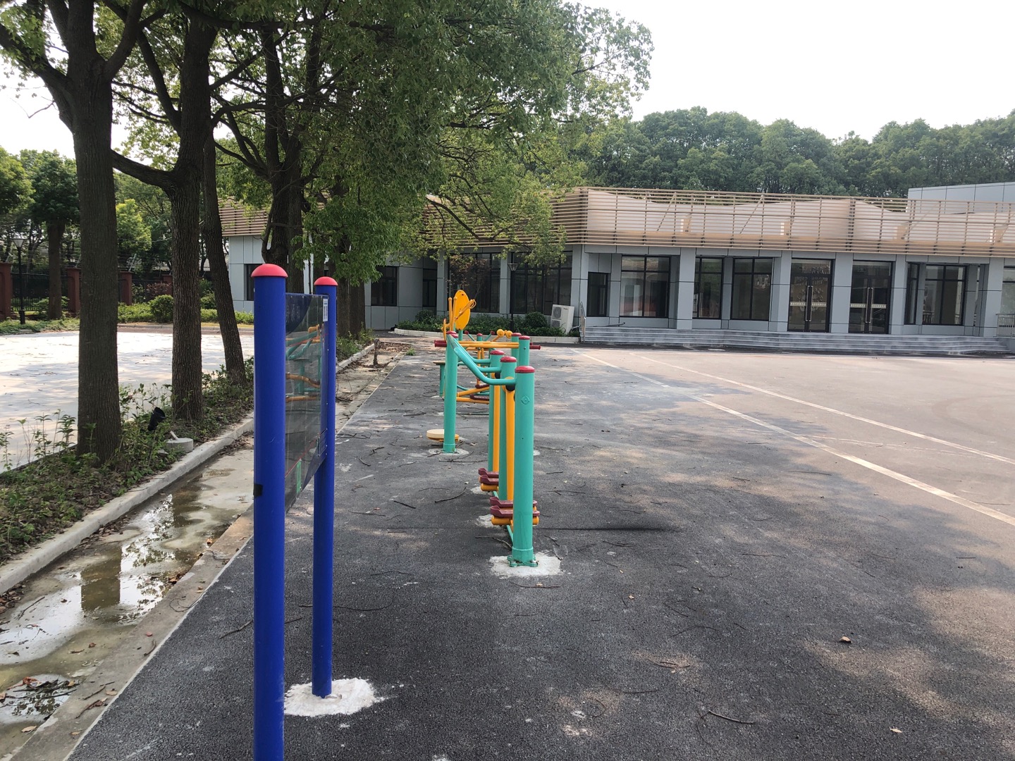 旗忠村M健身苑點