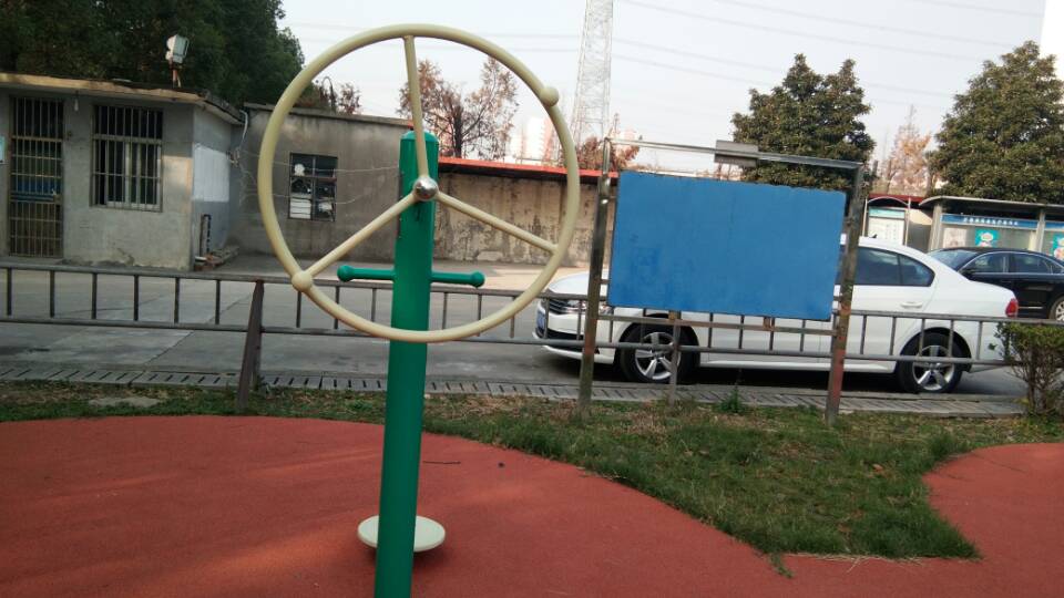 轉(zhuǎn)輪扭腰器