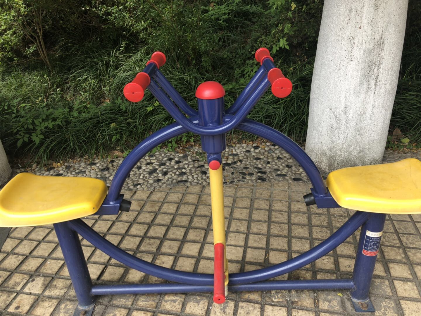 下肢康復(fù)器