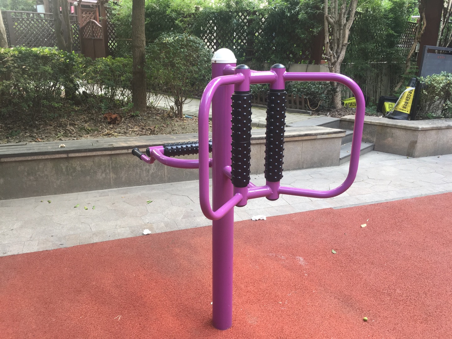 腰背按摩器 腰背按摩器