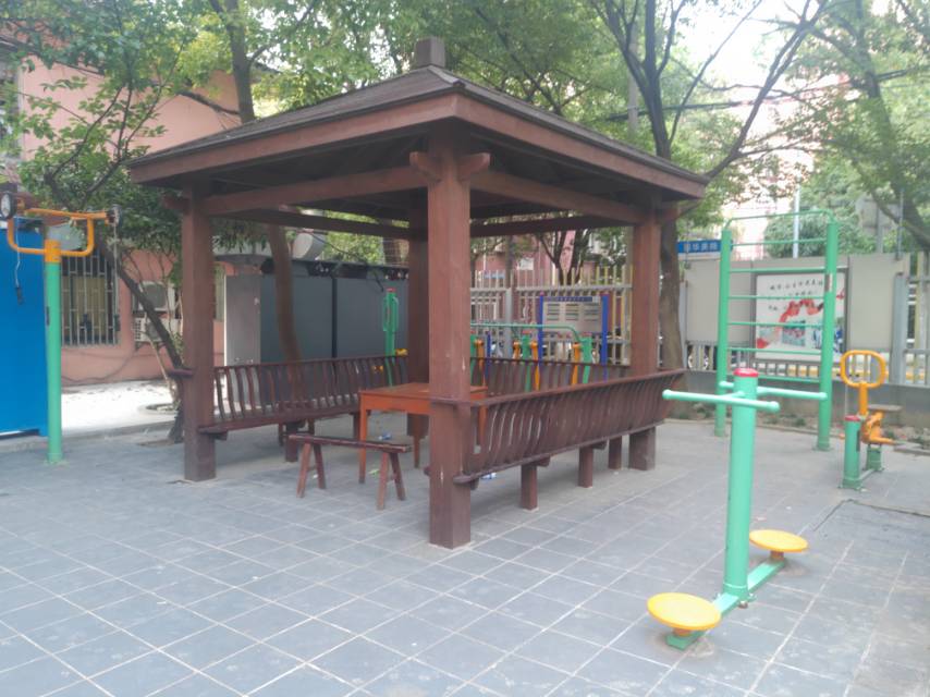 華美路居委健身點(diǎn)D