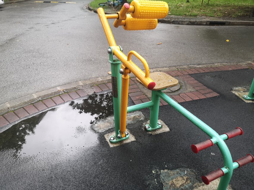 腹背鍛煉器 腹背鍛煉器