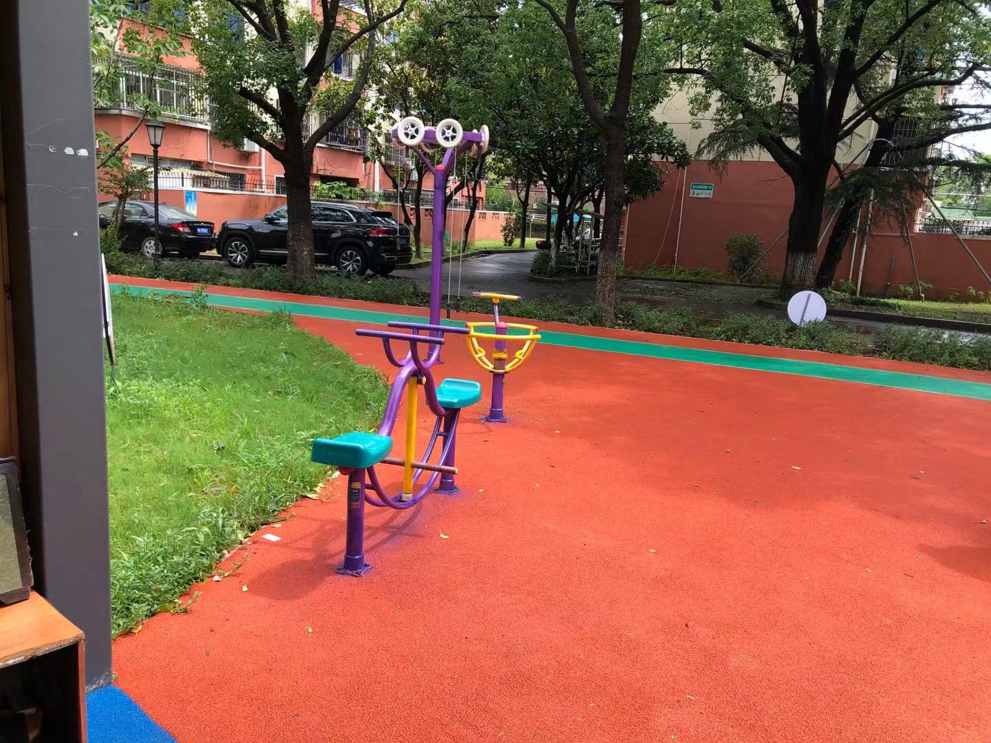 海灣鎮(zhèn)星火新一村健身點(diǎn)