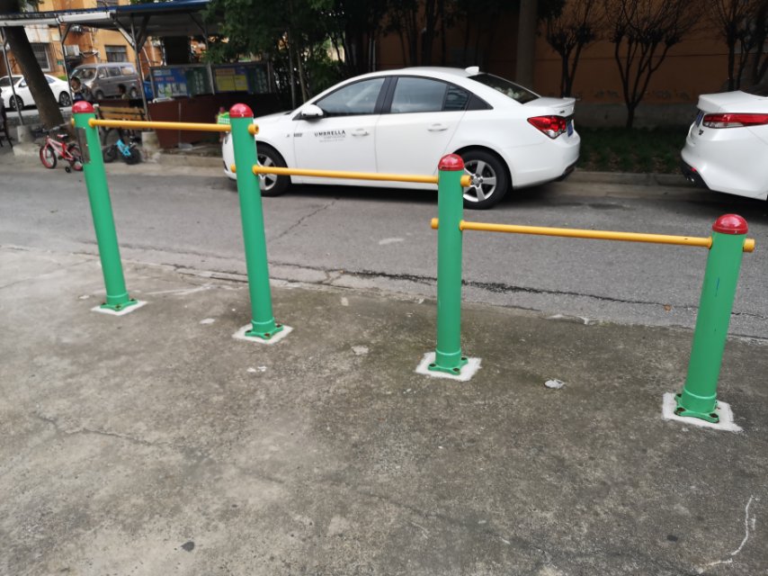 多聯(lián)壓腿架 多聯(lián)壓腿架