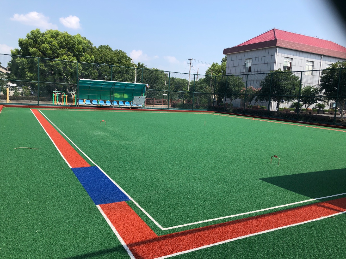 馬橋鎮(zhèn)民主村門球場