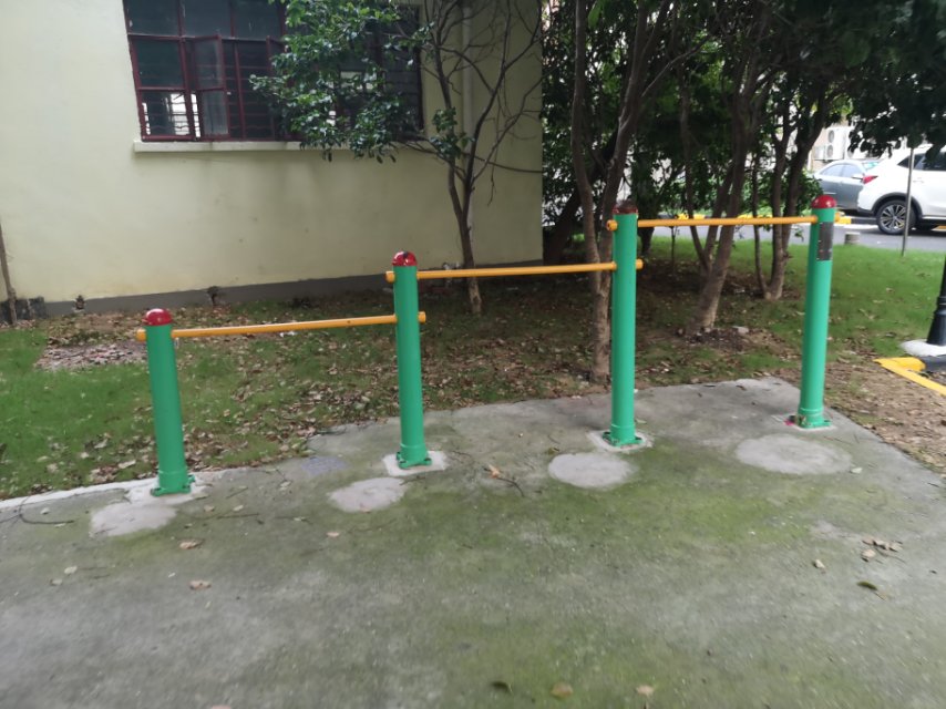 多聯(lián)壓腿架 多聯(lián)壓腿架