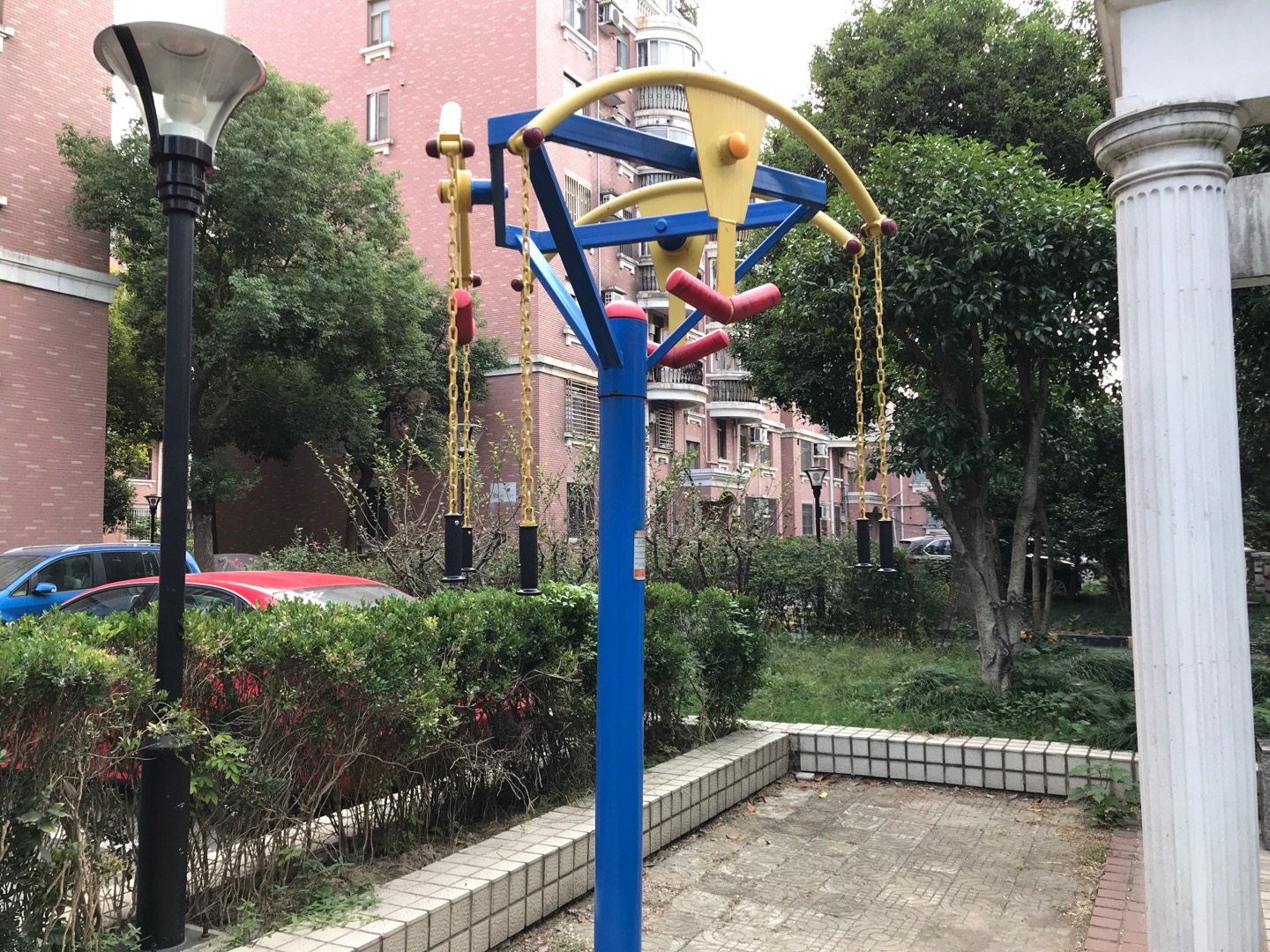 三人上肢牽引器