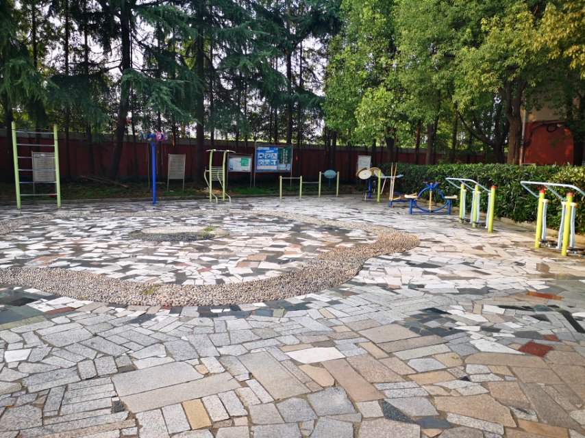 漕寶路一居委健身點(diǎn)B