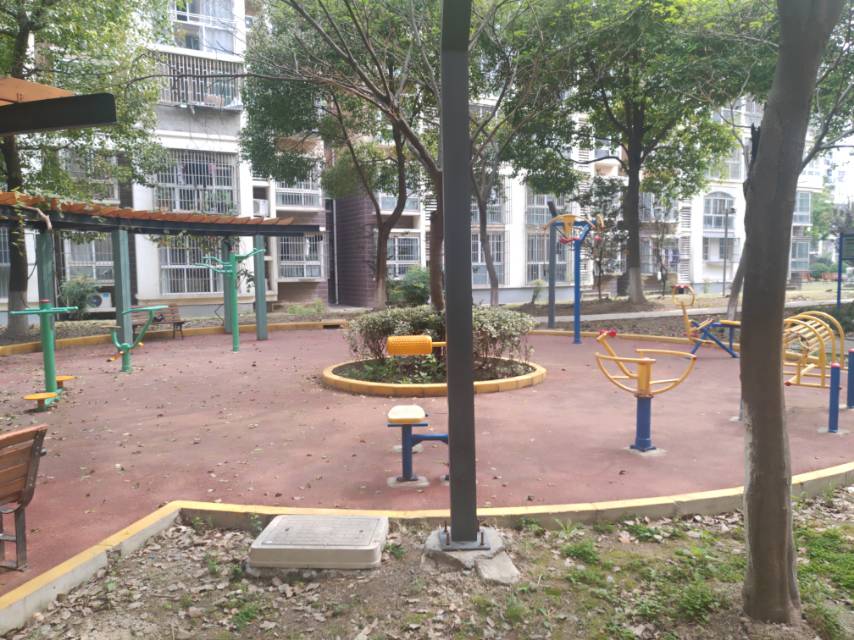 愛博二村健身點(diǎn)D