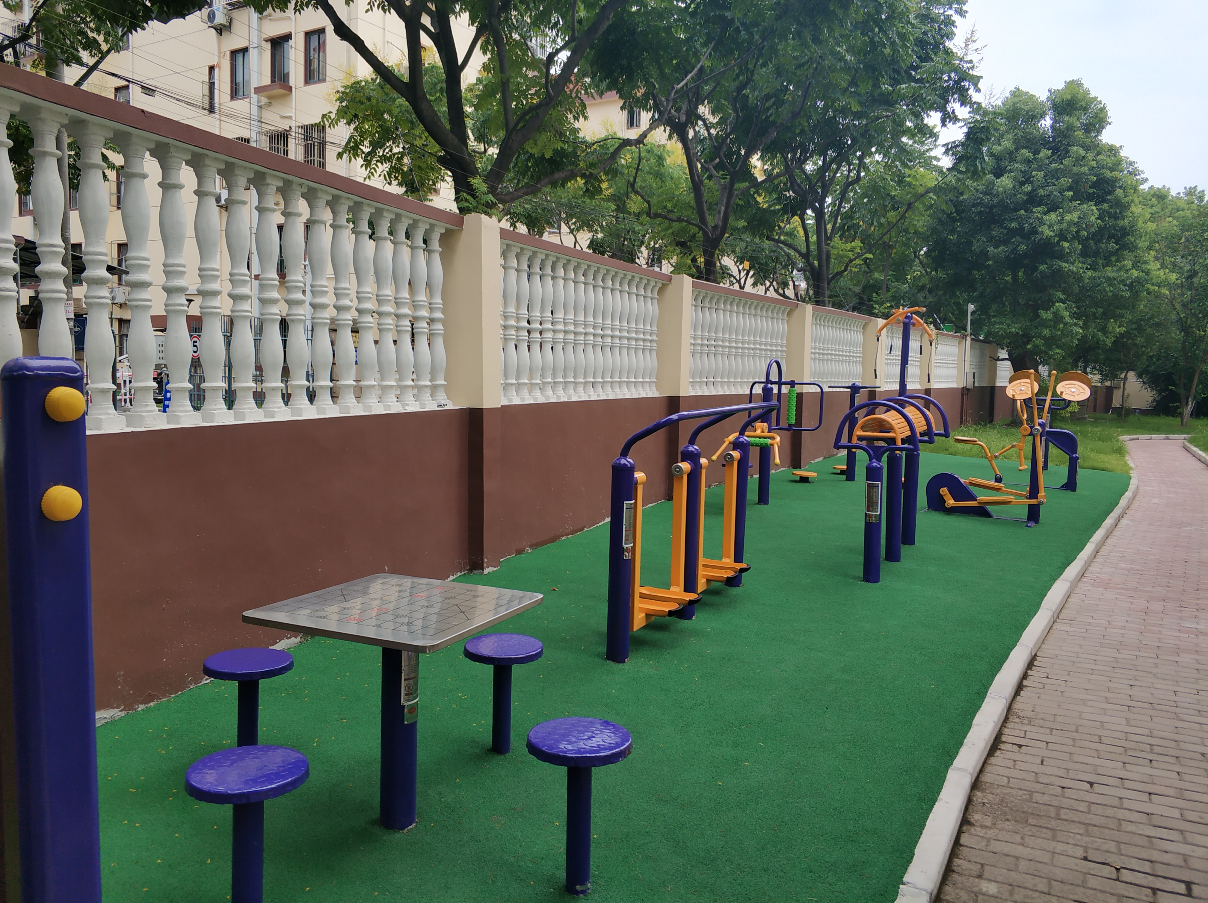 青澤社區(qū)市民益智健身點