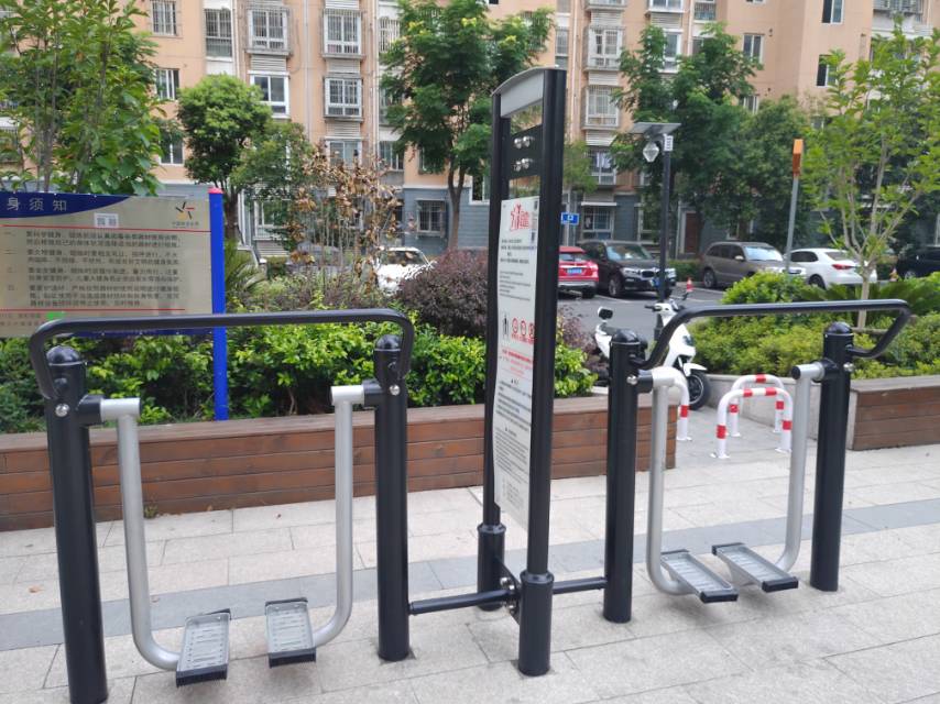 太空漫步機(jī)