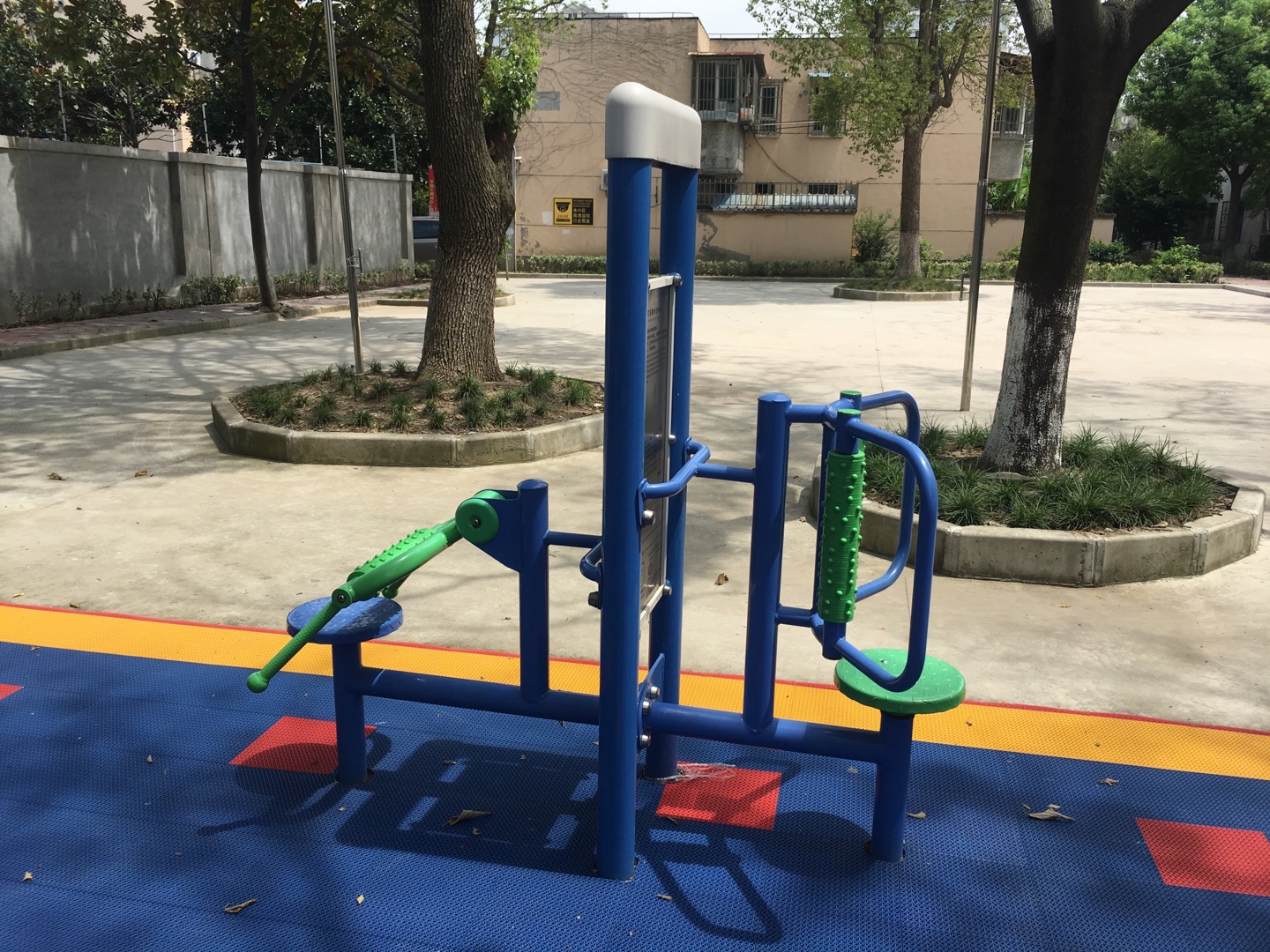 雙立柱腰背按摩器