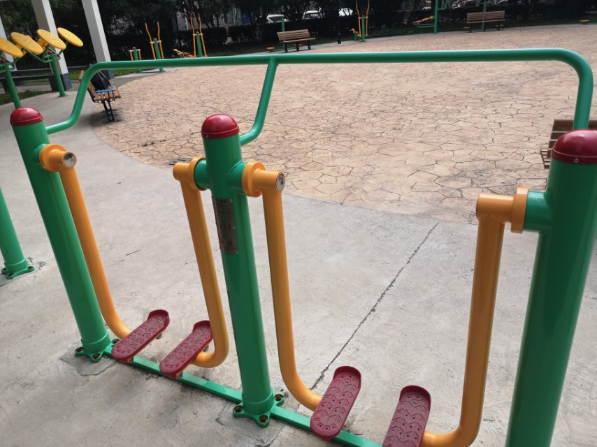 兩聯(lián)漫步機(jī) 兩聯(lián)漫步機(jī)