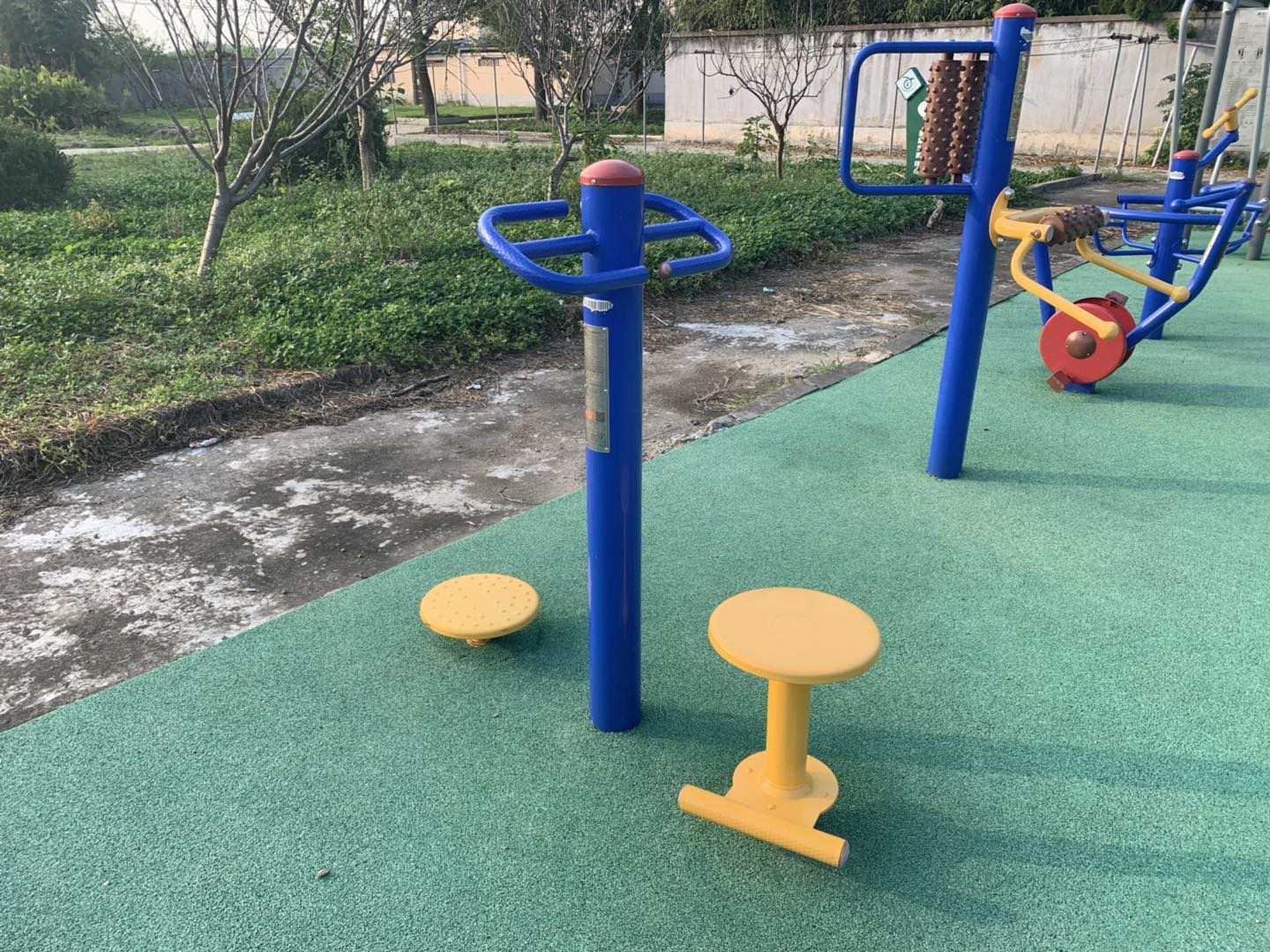 雙位扭腰器 雙位扭腰器