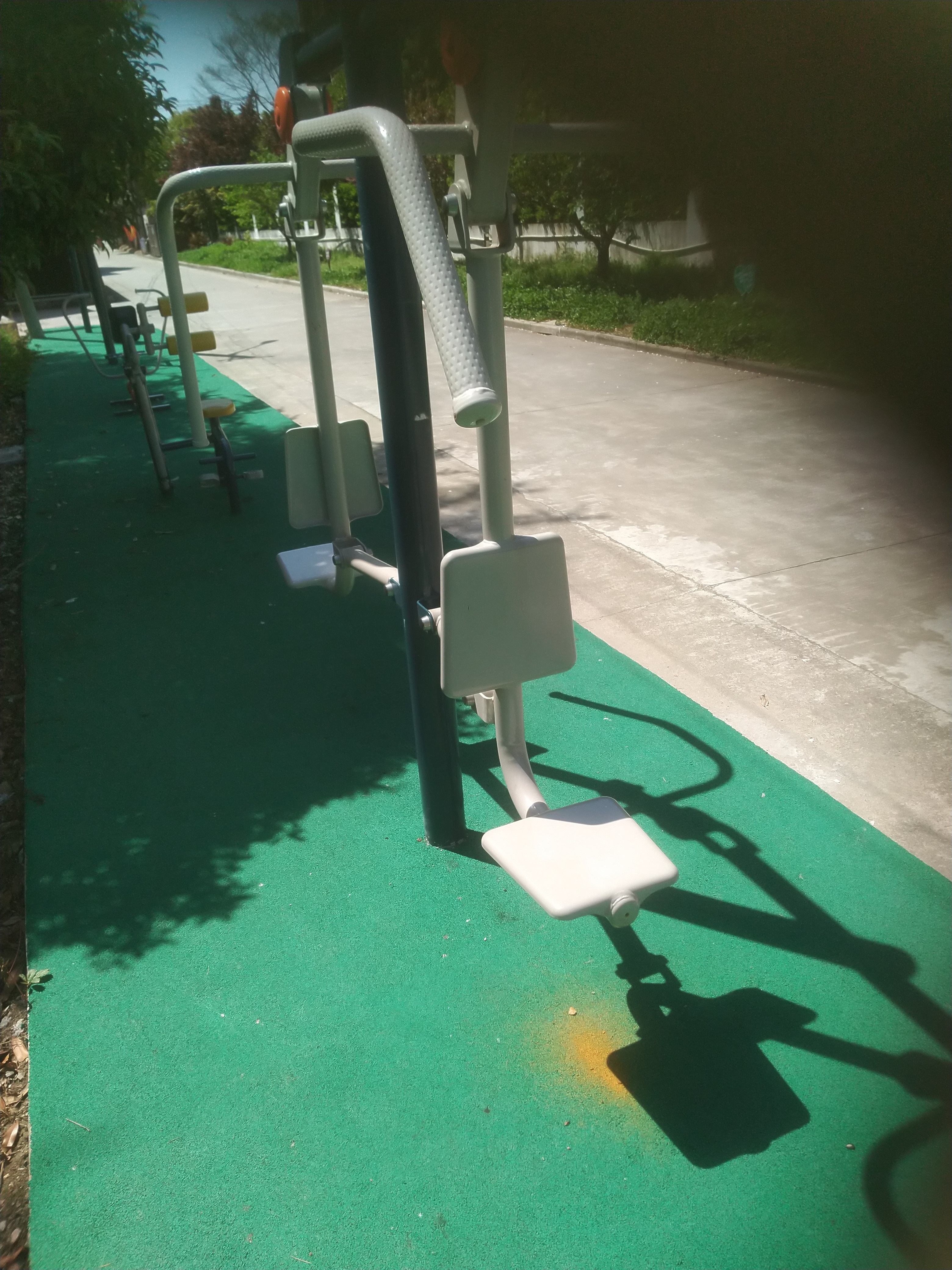 坐推訓(xùn)練器 坐推訓(xùn)練器