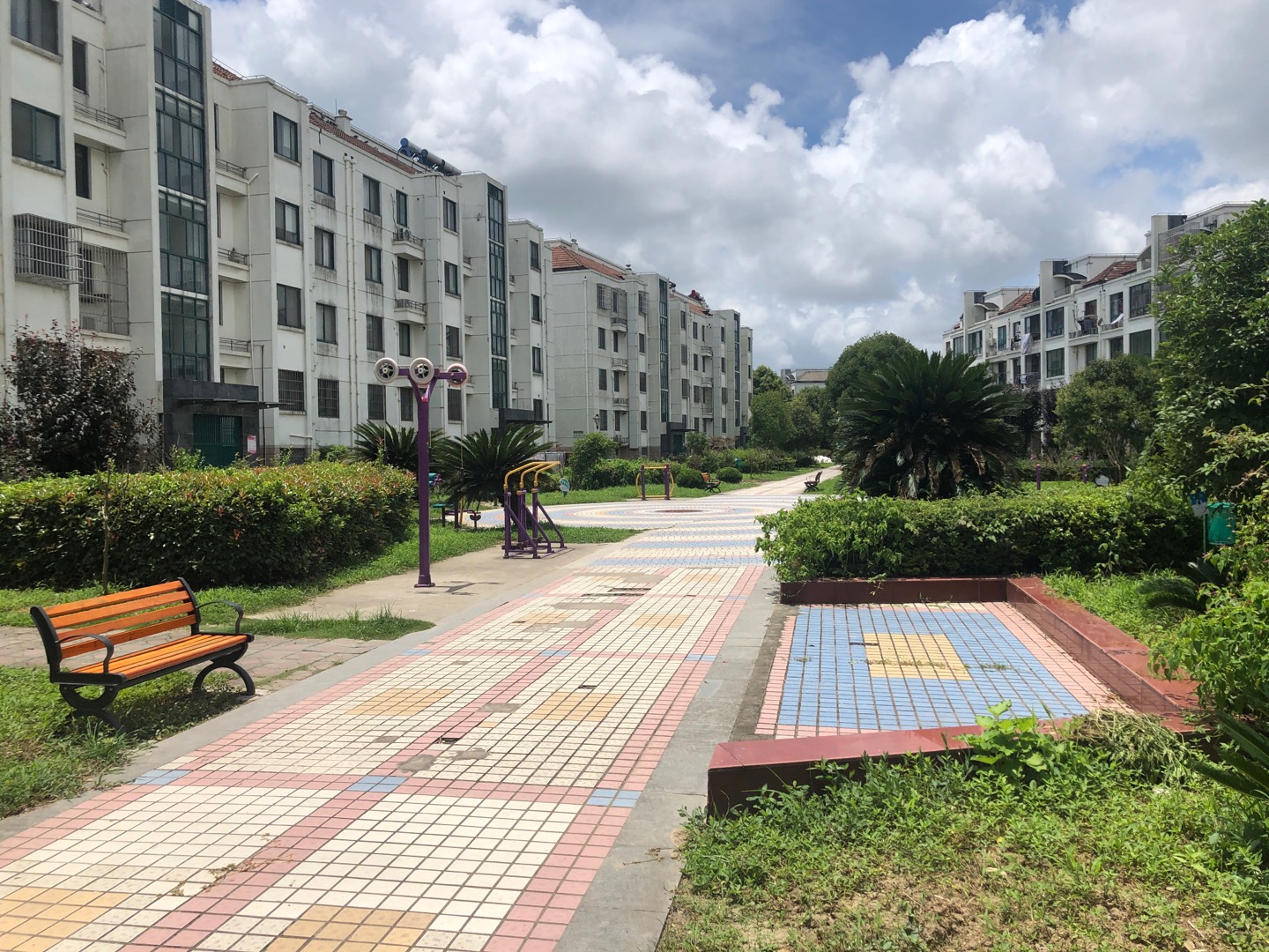 新華村第一健身點(diǎn)