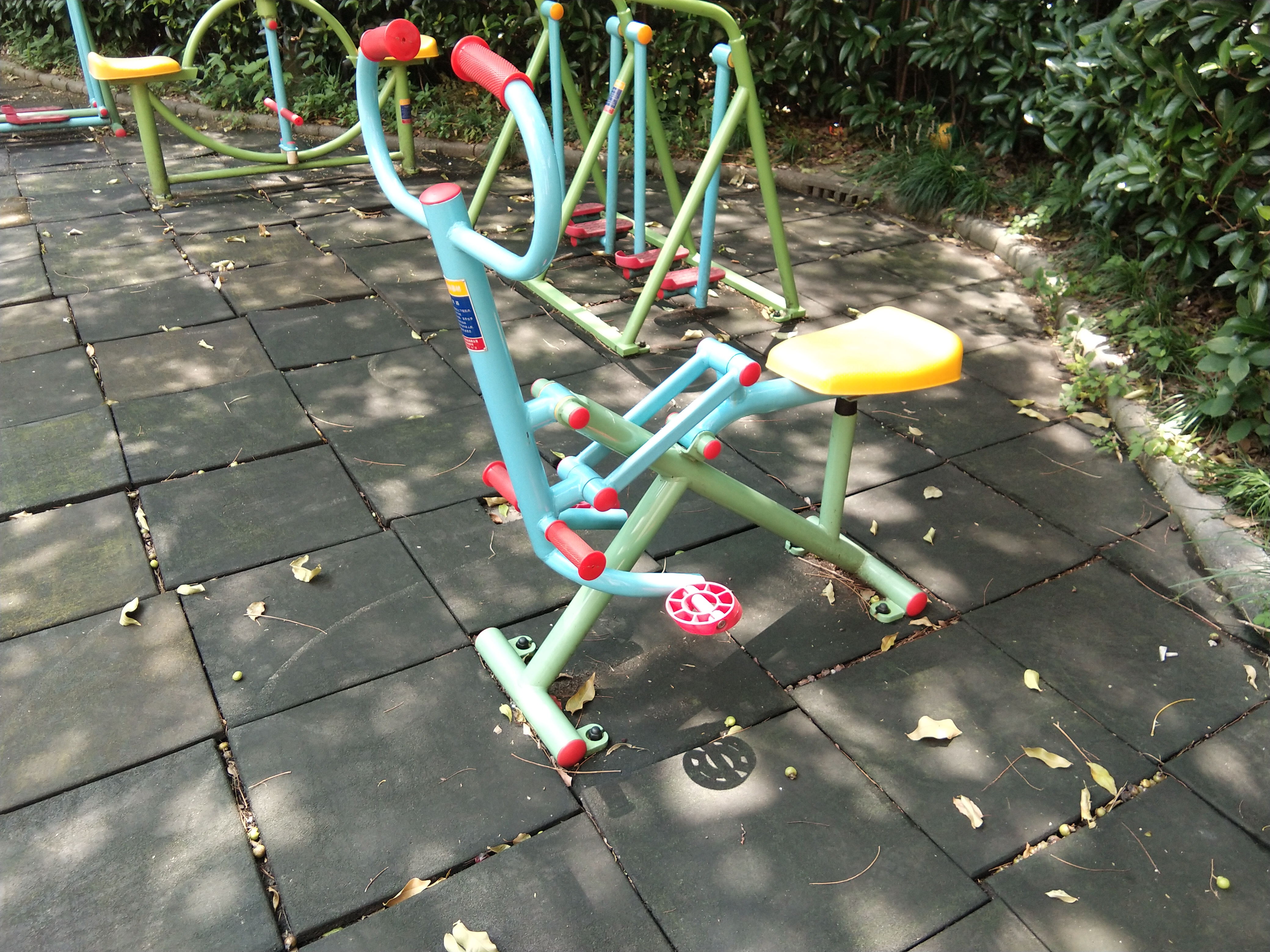 健騎機(jī) 健騎機(jī)