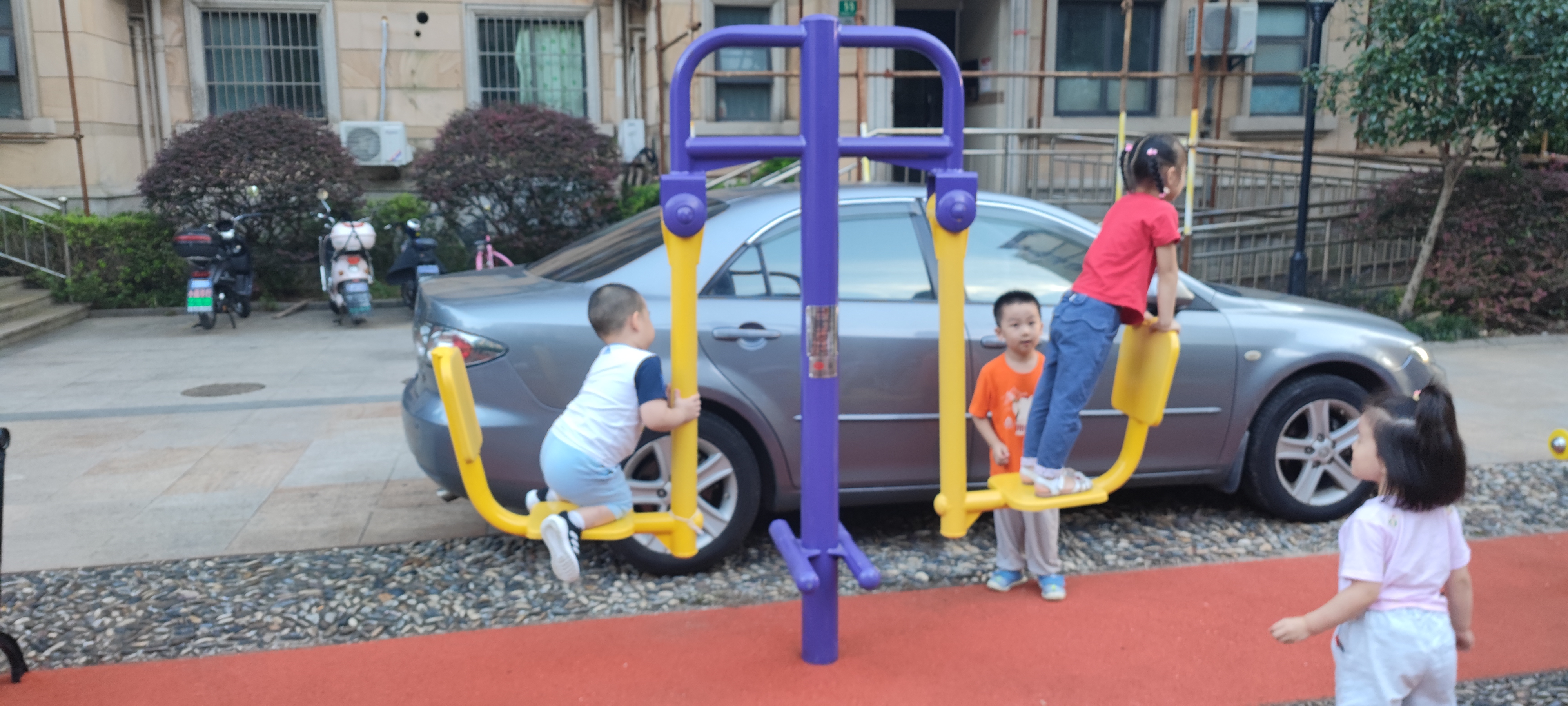 雙位蹬力器 雙位蹬力器