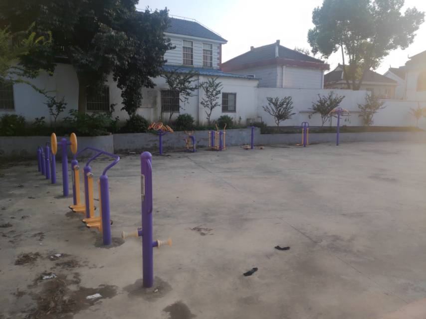 第一居委會鶴如路健身點