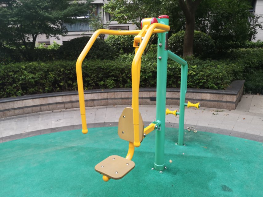 坐推訓(xùn)練器