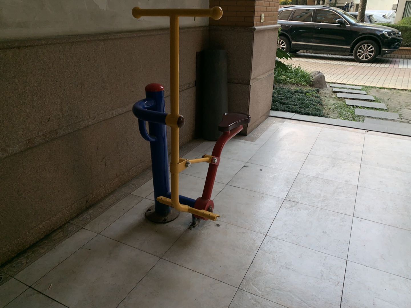 健騎機(jī) 健騎機(jī)