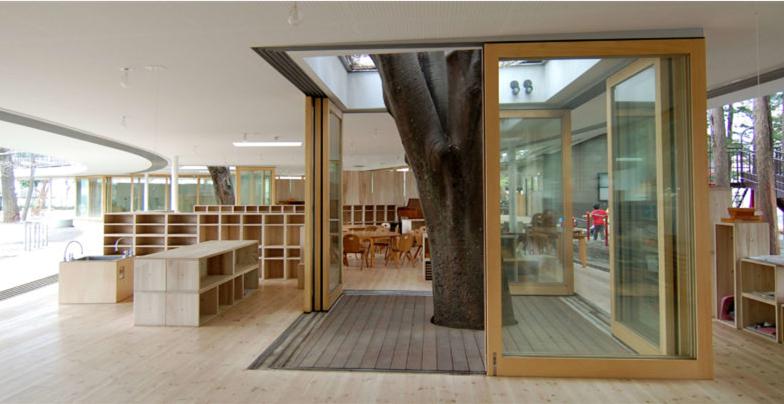 極簡(jiǎn)設(shè)計(jì)的幼兒園成為孩子釋放天性的樂園 極簡(jiǎn)設(shè)計(jì)的幼兒園成為孩子釋放天性的樂園