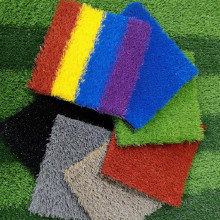 宏晟體育規(guī)格齊全，可定制人造草坪、足球場人造草坪、幼兒園人造草坪、人造草坪生產(chǎn)加工，廠家直供貨源