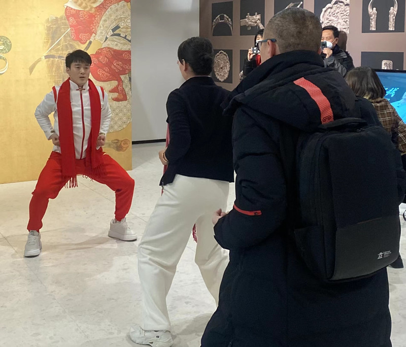 體育文化賀新春 奧運冠軍送福到——齊廣璞：弘揚北京冬奧精神永遠處于進行時_國家體育總局(圖2)